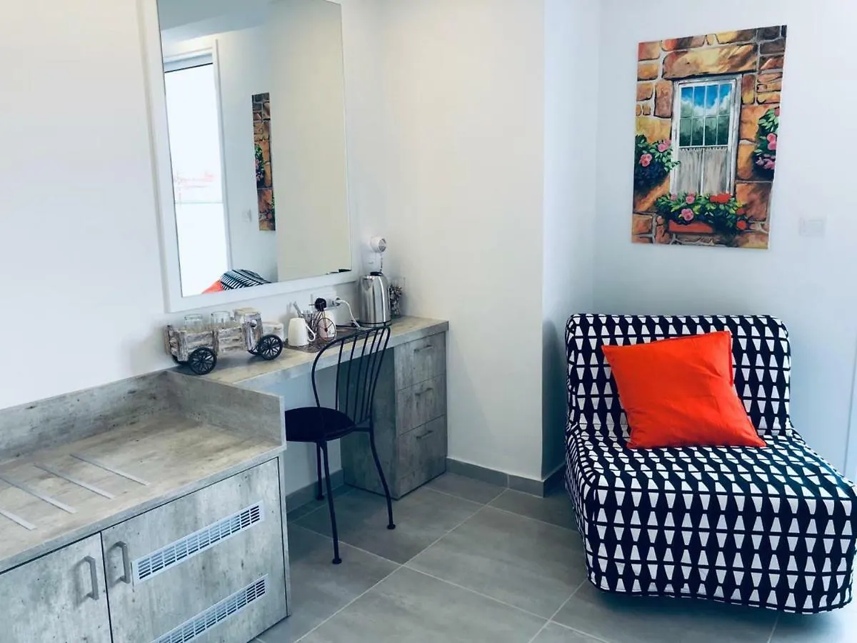 ***  White 11 Aparthotel Larnaca Cyprus